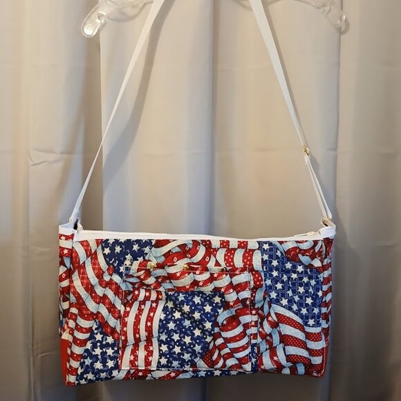 New Patriotic Stars & Stripes USA Sling Crossbody Purse Shoulder Bag Large 18x9x - Picture 1 of 15